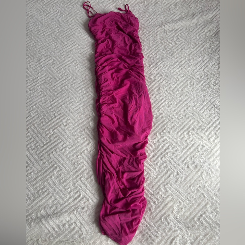 Forever 21, hot pink, ruched, body con midi dress